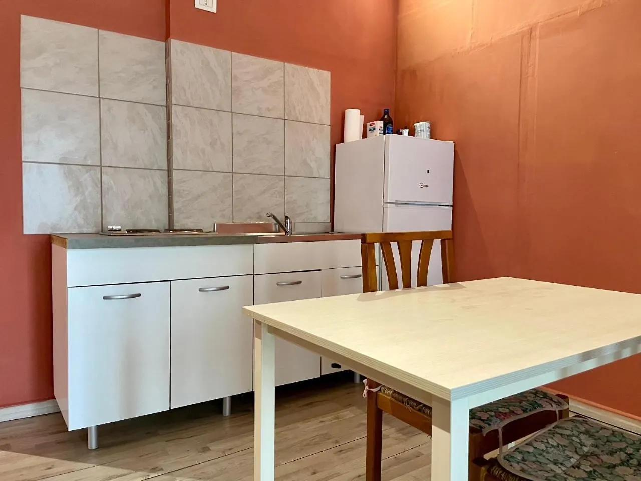 The Orange Housing In Côme Appartamento